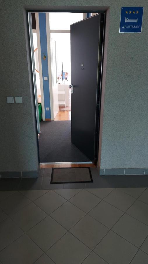 Apartman Ella Lägenhet Zagreb Exteriör bild