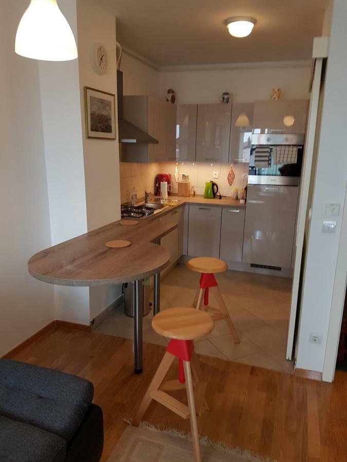 Apartman Ella Lägenhet Zagreb Exteriör bild