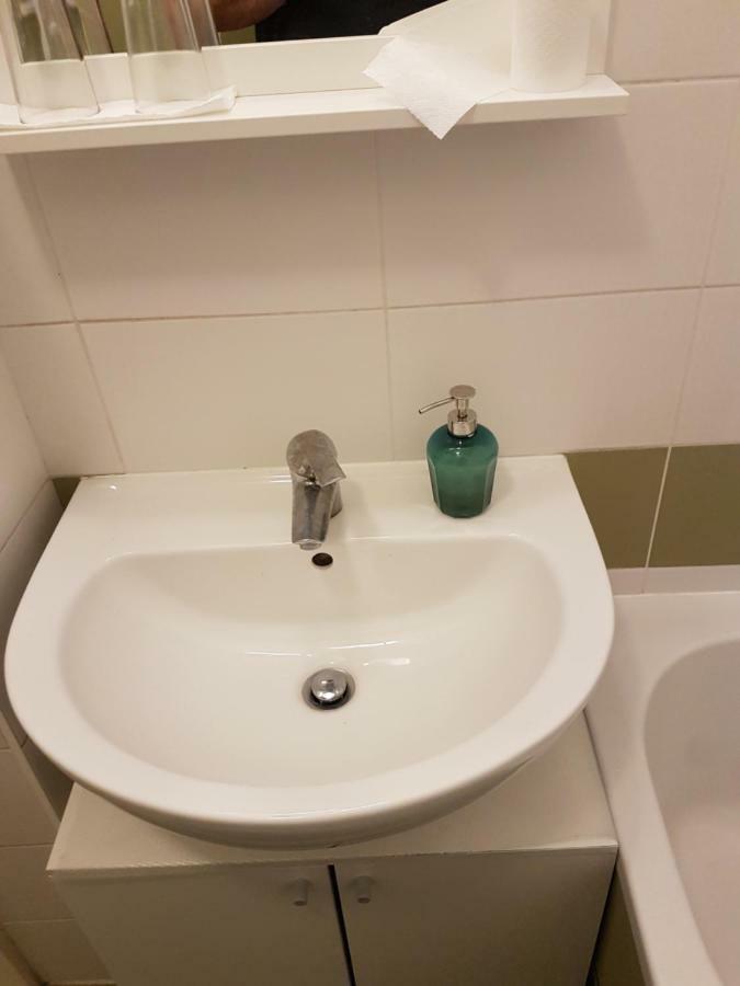 Apartman Ella Lägenhet Zagreb Exteriör bild